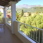 Villa Petrino - Central Flat Location Within Kassiopi. Sleeps 8